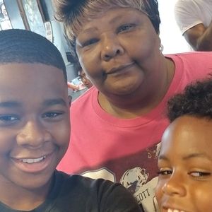 Meet your Posher, Marion